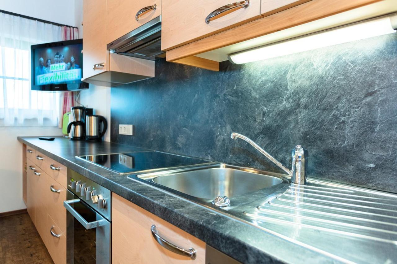 Bed and Breakfast Brandstatthof Леоганг Экстерьер фото