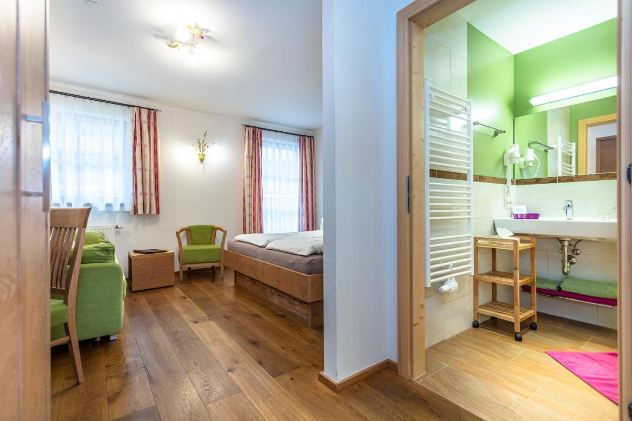 Bed and Breakfast Brandstatthof Леоганг Экстерьер фото